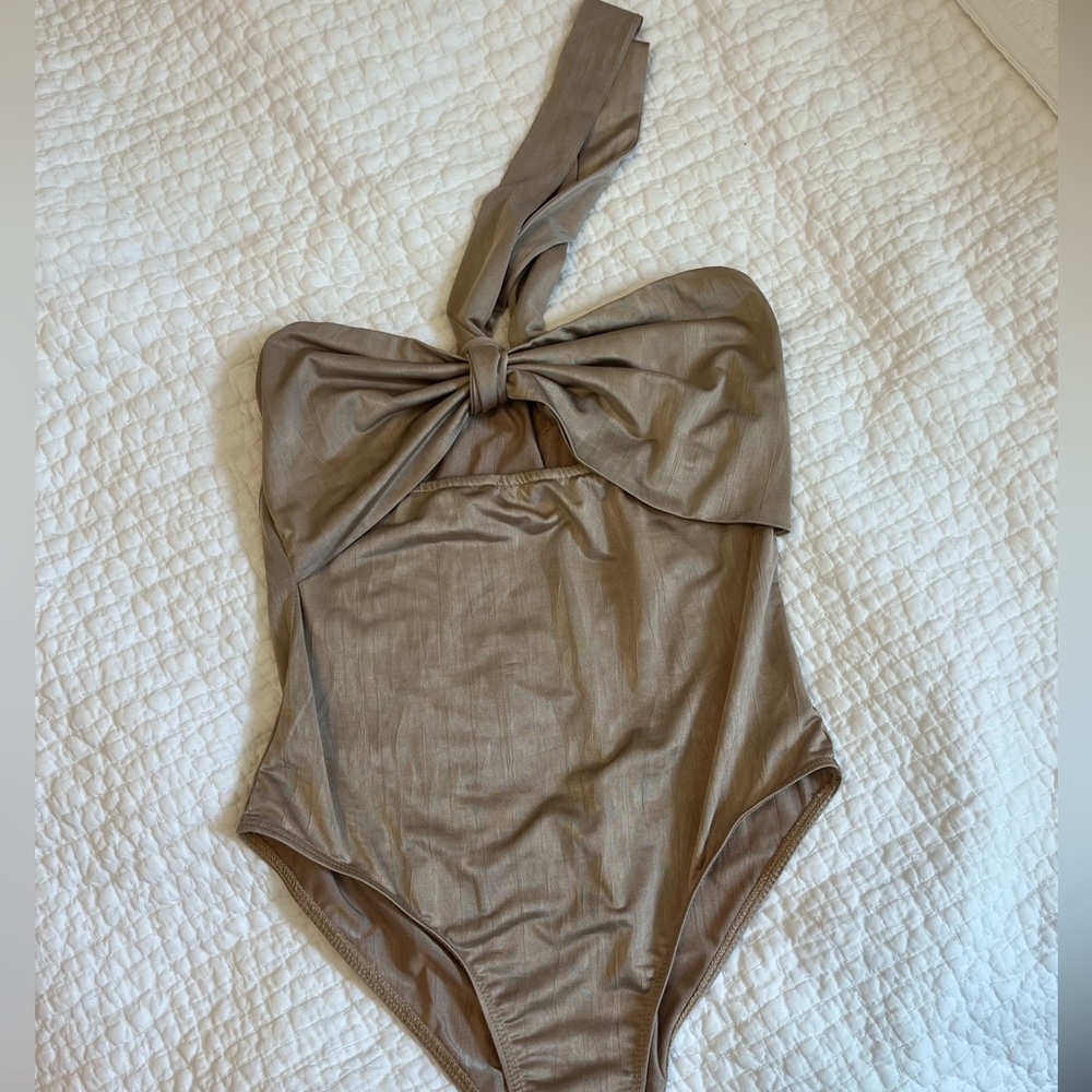 Shein one shoulder bodysuit with cutout.